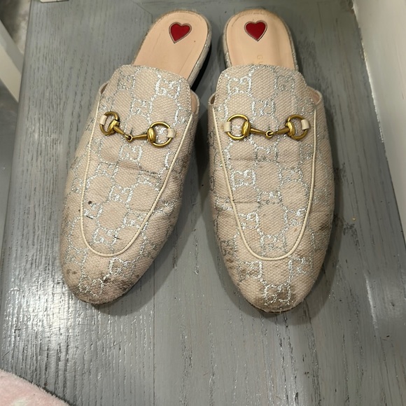 Gucci slide - Picture 1 of 7